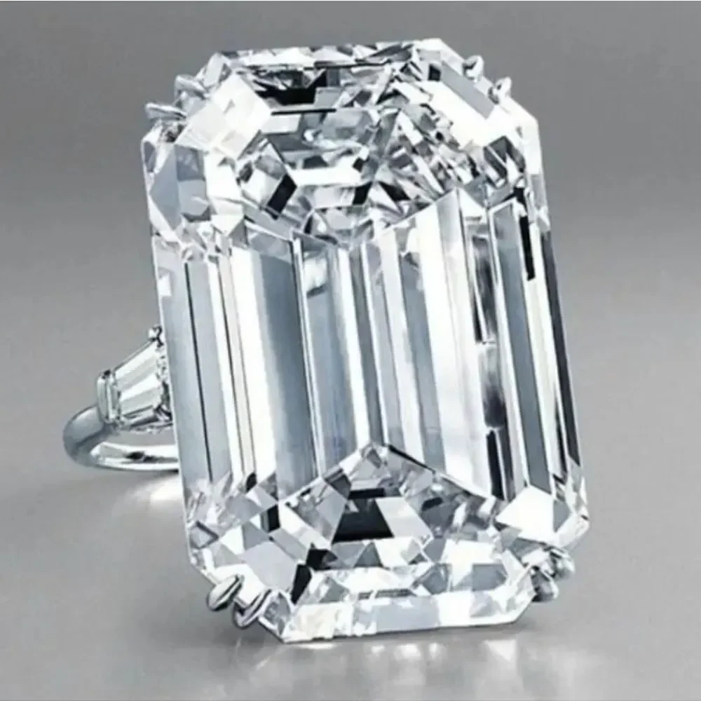 Exaggerated large cut stunning diamond wedding ring